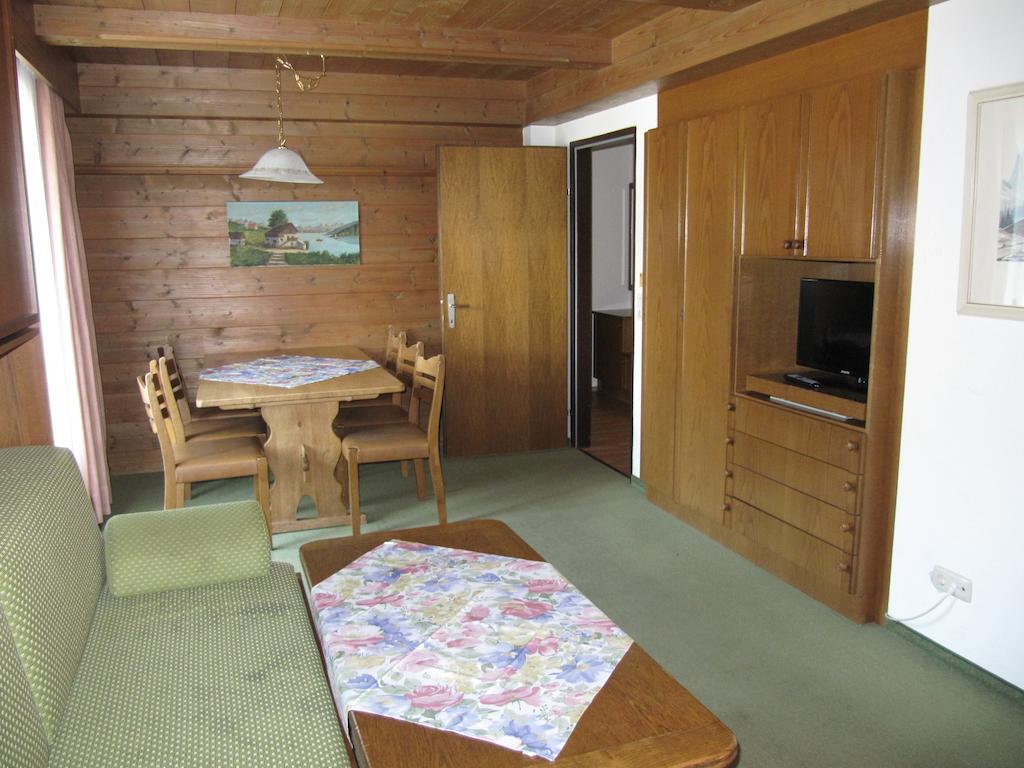 Appartements Robert - Hotel Bechlwirt Kirchberg in Tirol Zimmer foto